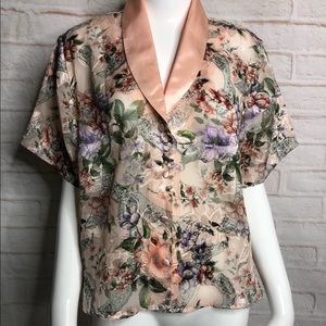 Victoria Secrets Beautiful robe